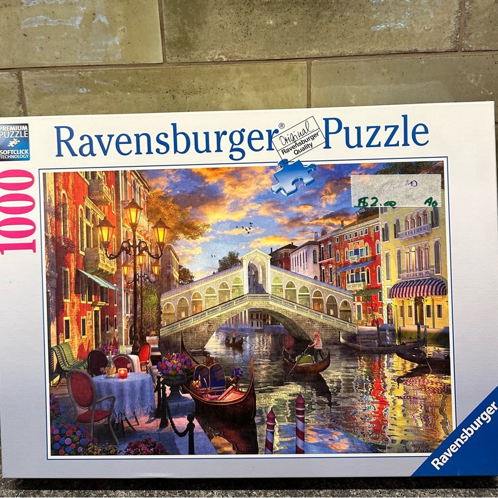Ravensburger Colorful Canal Puzzle - 1000 Pieces Complete